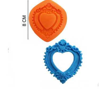ŞEKER HAMUR KALIBI SİLİKON ÇERÇEVE KALPLİ 8*8 CM