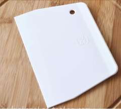 Pastaland Hamur Kazıyıcı 19,5 cm